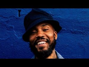 Doni Glover Show: Akio Evans, The Shoe Muralist Doni Glover Show: Akio Evans, The Shoe Muralist