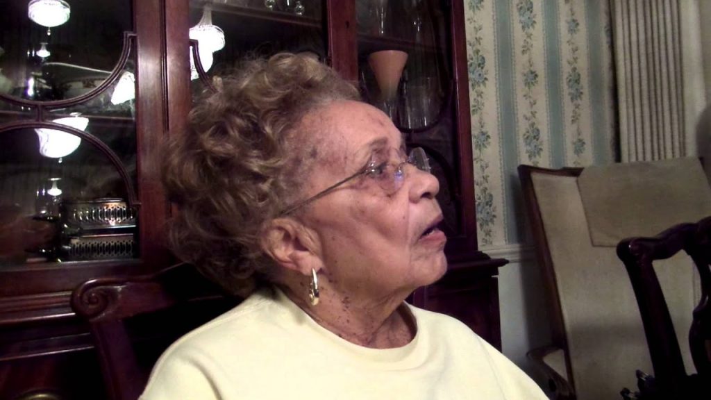 Russell Neverdon Advocates for Lorraine Eason & The Esquire Barbershop at Mondamin