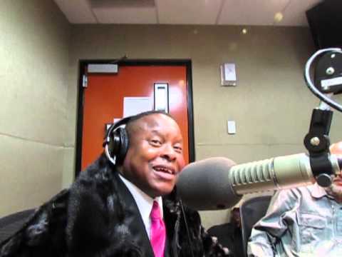 Bishop Barry of Jesus Christ Bail Bonds Discusses Industry on WOLB w/ Doni Glover, 11.5.13 Bishop Barry of Jesus Christ Bail Bonds Discusses Industry on WOLB w/ Doni Glover, 11.5.13