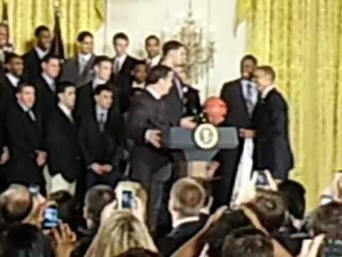 Obama & Kentucky Wildcats; Coach Calipari, team give POTUS gifts:BMORENEWS.com, 5.4.12 Obama & Kentucky Wildcats; Coach Calipari, team give POTUS gifts:BMORENEWS.com, 5.4.12