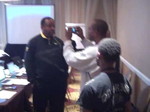 Doni Glover interviewing Roland Martin at NABJ Board Meeting, Baltimore, 10.17.09