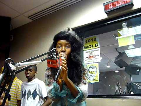 LAB Productions’ Tairista Johnson sings on WOLB 1010 AM with Doni Glover