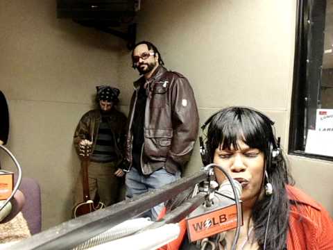 WOLB 1010 AM 12 27 11 w Doni Glover 015