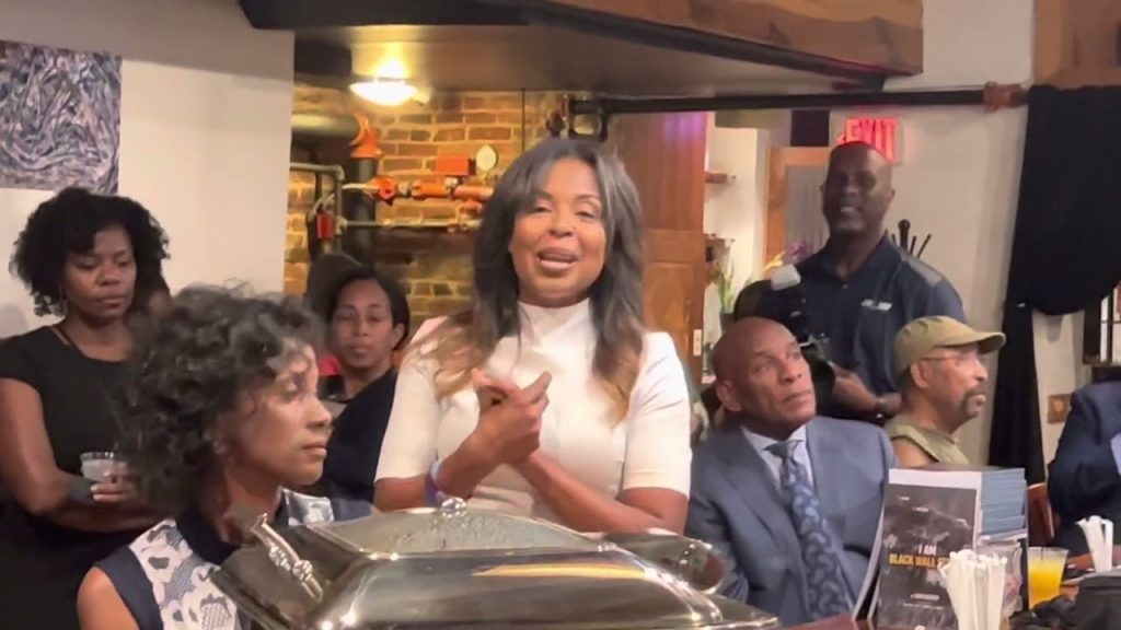 Shelonda Stokes Speaks at National Black Business Month Ceremony