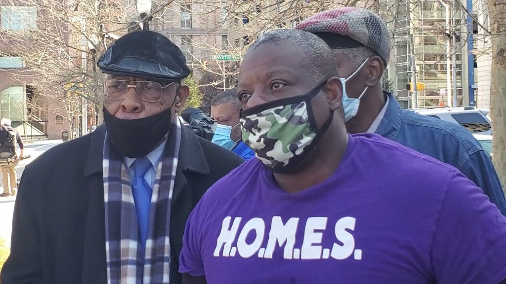Leave the Mosbys Alone: Mosby supporters rally at City Hall Leave the Mosbys Alone: Mosby supporters rally at City Hall