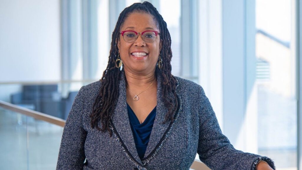 Emmy-nominated Doni Glover Show: Olinda Moyd, Social Justice Champion Emmy-nominated Doni Glover Show: Olinda Moyd, Social Justice Champion