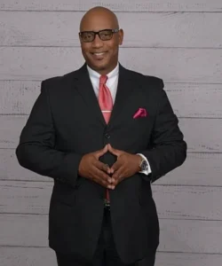 Vennard Wright on the next edition of the Emmy-nominated Doni Glover Show