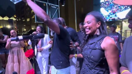 Derick Chase Recognized at JSN ft. Raheem DeVaughn
