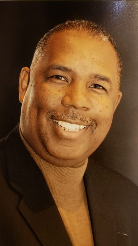 Kenny Brown Honored at Black Wall Street MILFORD MILL: Baltimore Media Veteran and Political Strategist Receives Joe Manns Black Wall Street Award