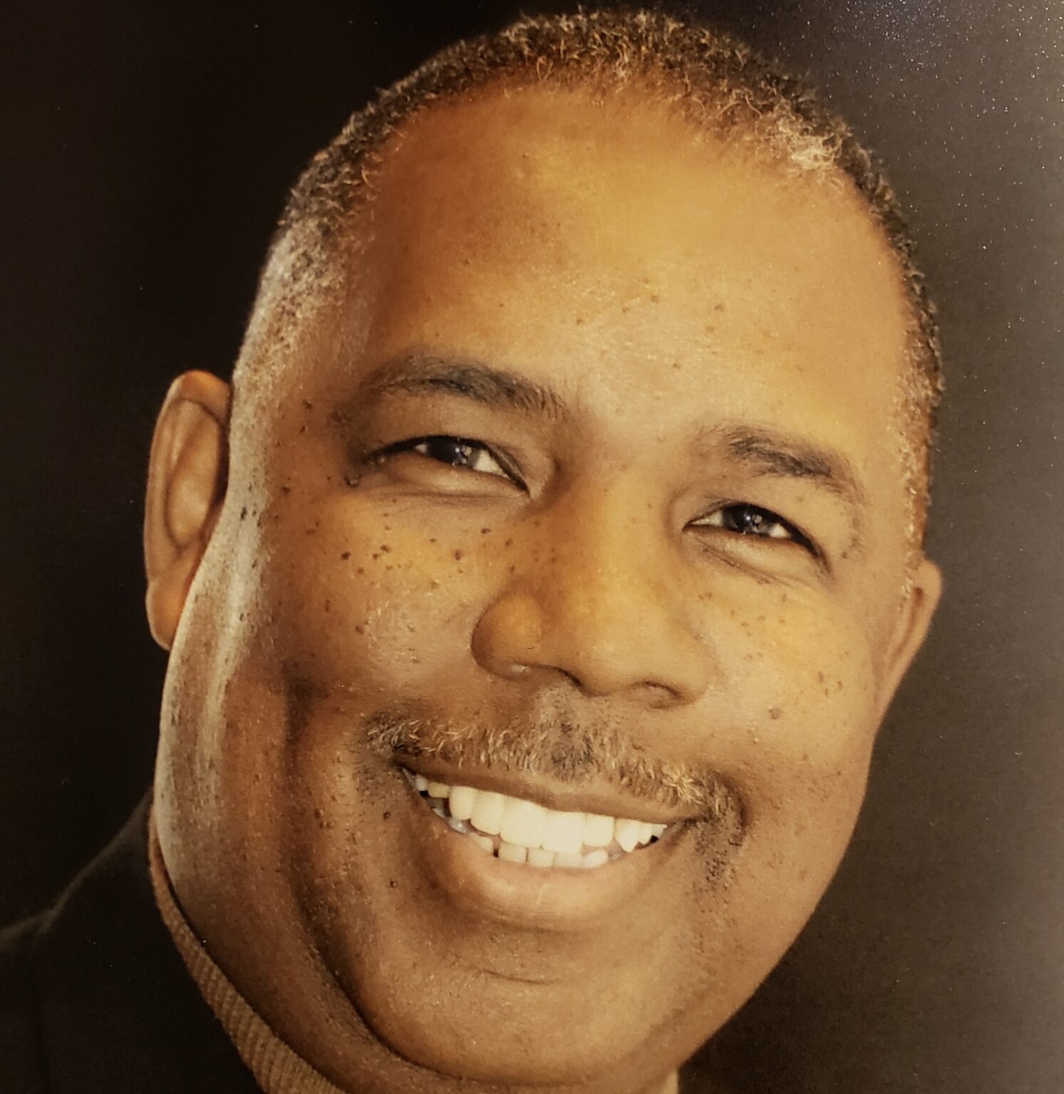 Kenny Brown Honored at Black Wall Street MILFORD MILL: Baltimore Media Veteran and Political Strategist Receives Joe Manns Black Wall Street Award Kenny Brown Honored at Black Wall Street MILFORD MILL: Baltimore Media Veteran and Political Strategist Receives Joe Manns Black Wall Street Award