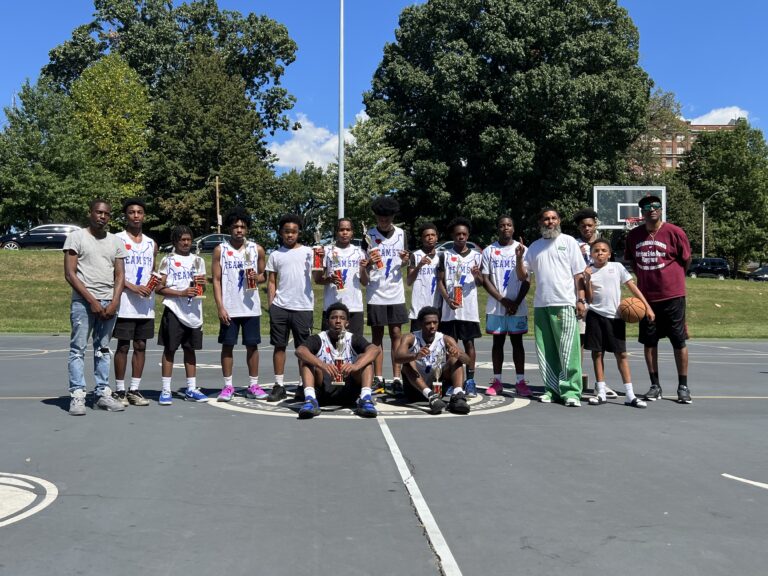 Cloverdale Closes the Summer with Basketball, Brotherhood and Legends
